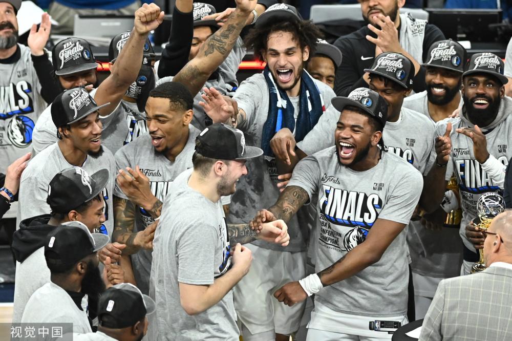 人士透露 人士透露