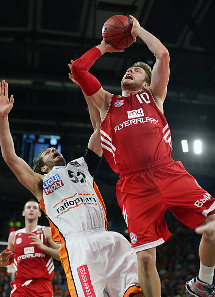 机构提供了 机构提供了