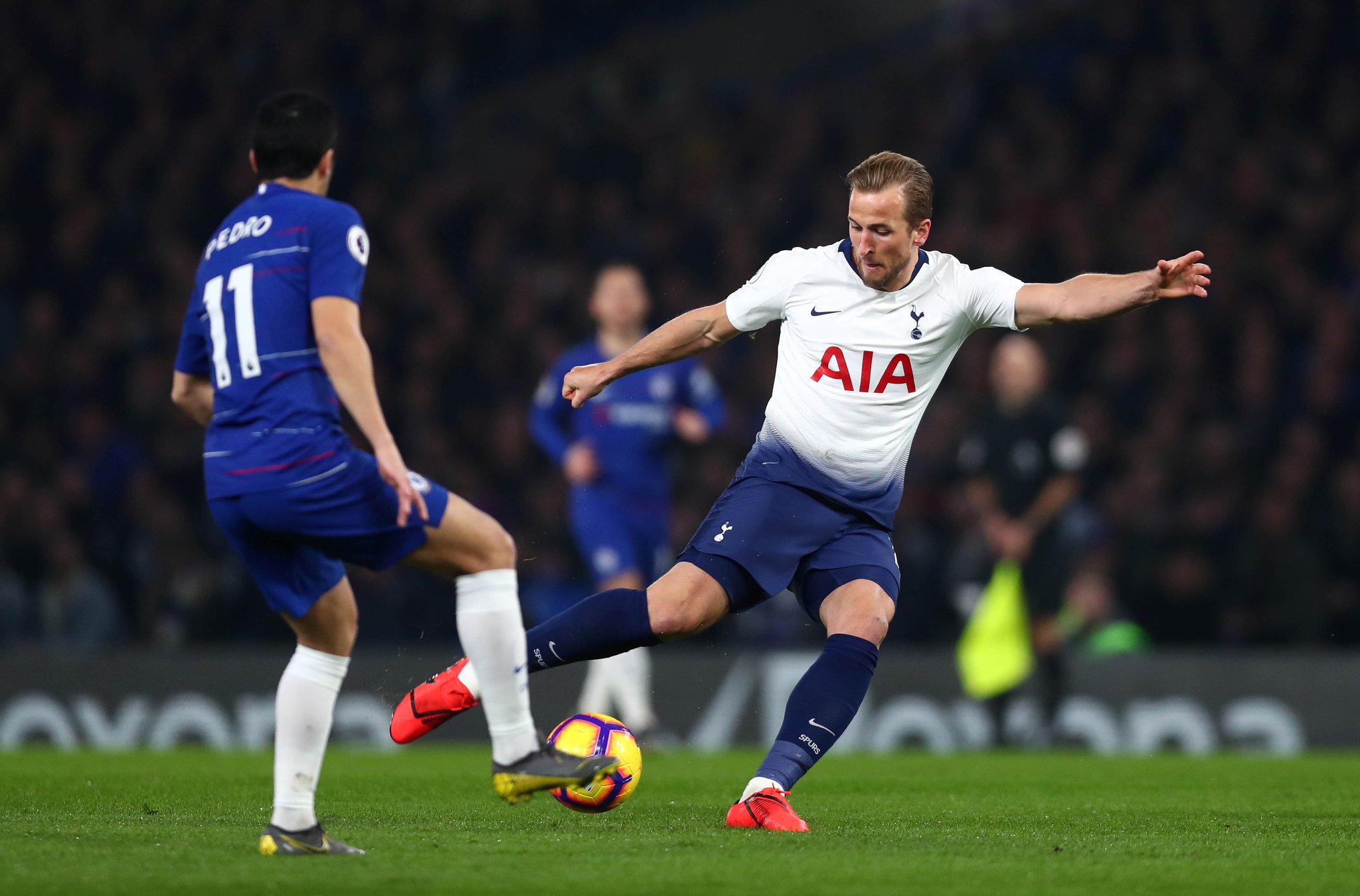 客串右后卫 客串右后卫